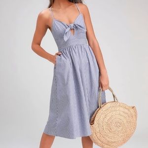 Blue Striped Knotted Front Midi Dress With Pockets